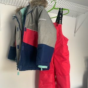Gusti Snowsuit size 5 kids